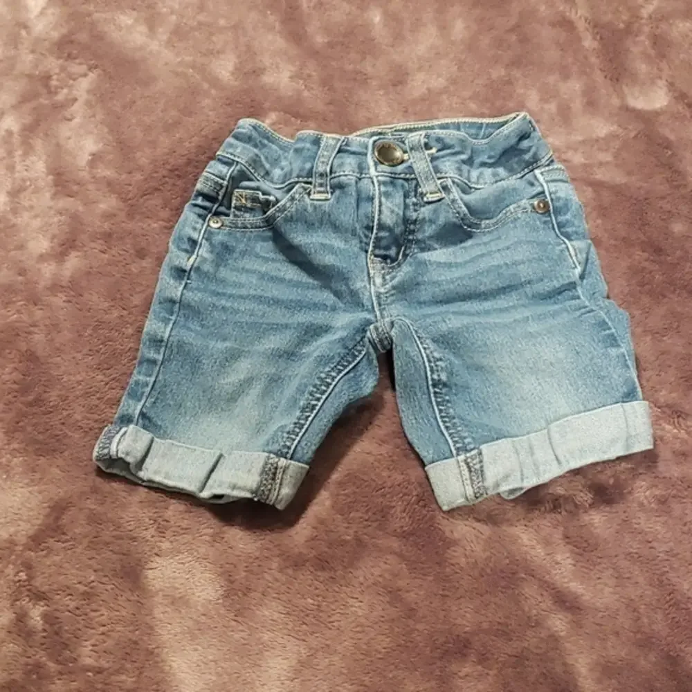 Justice‎ brand shorts size 6S